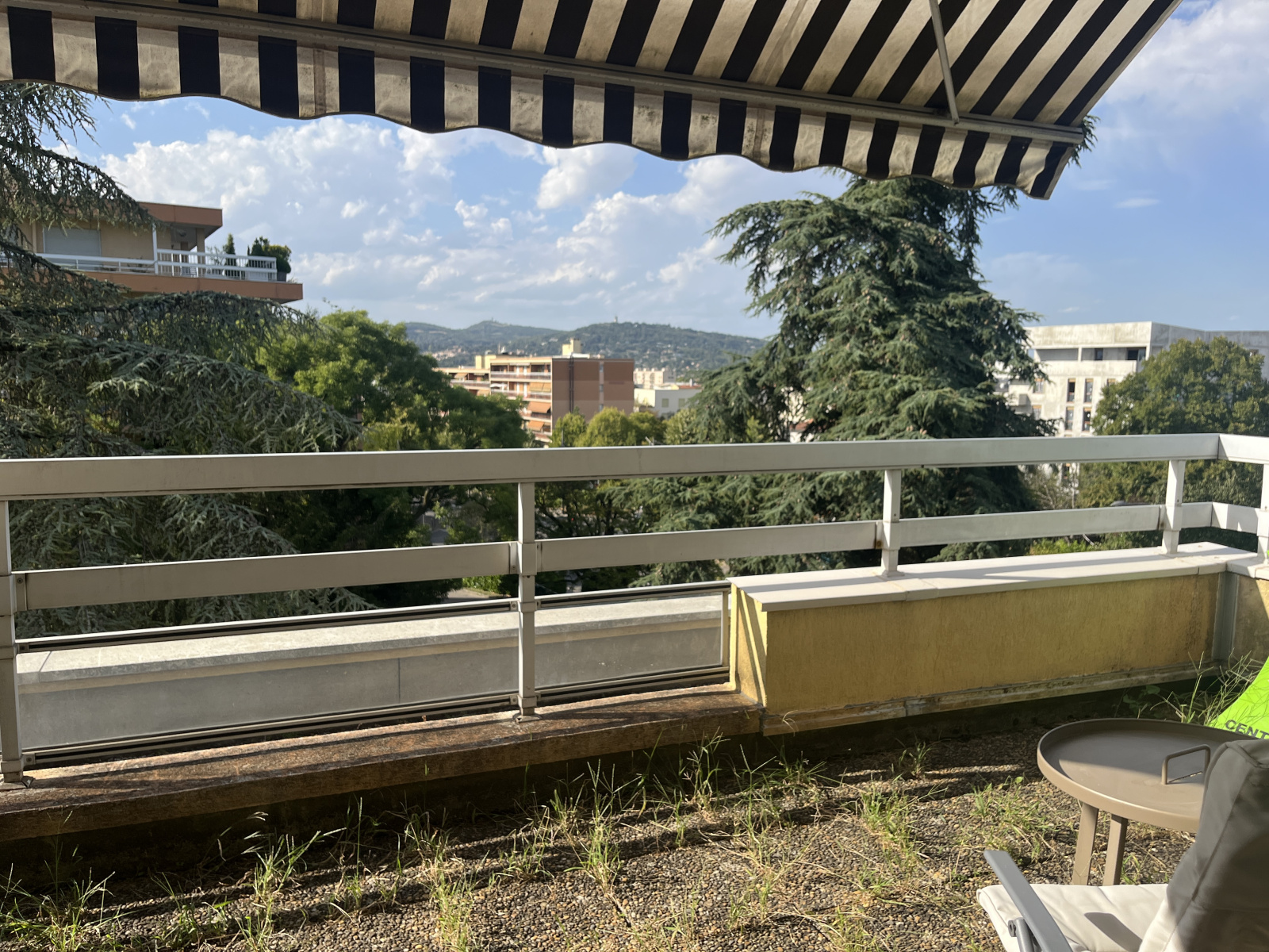 Appartement 1 pièce 26 m² · à Caluire-Et-Cuire · 26,3 m² · 169 000 €
